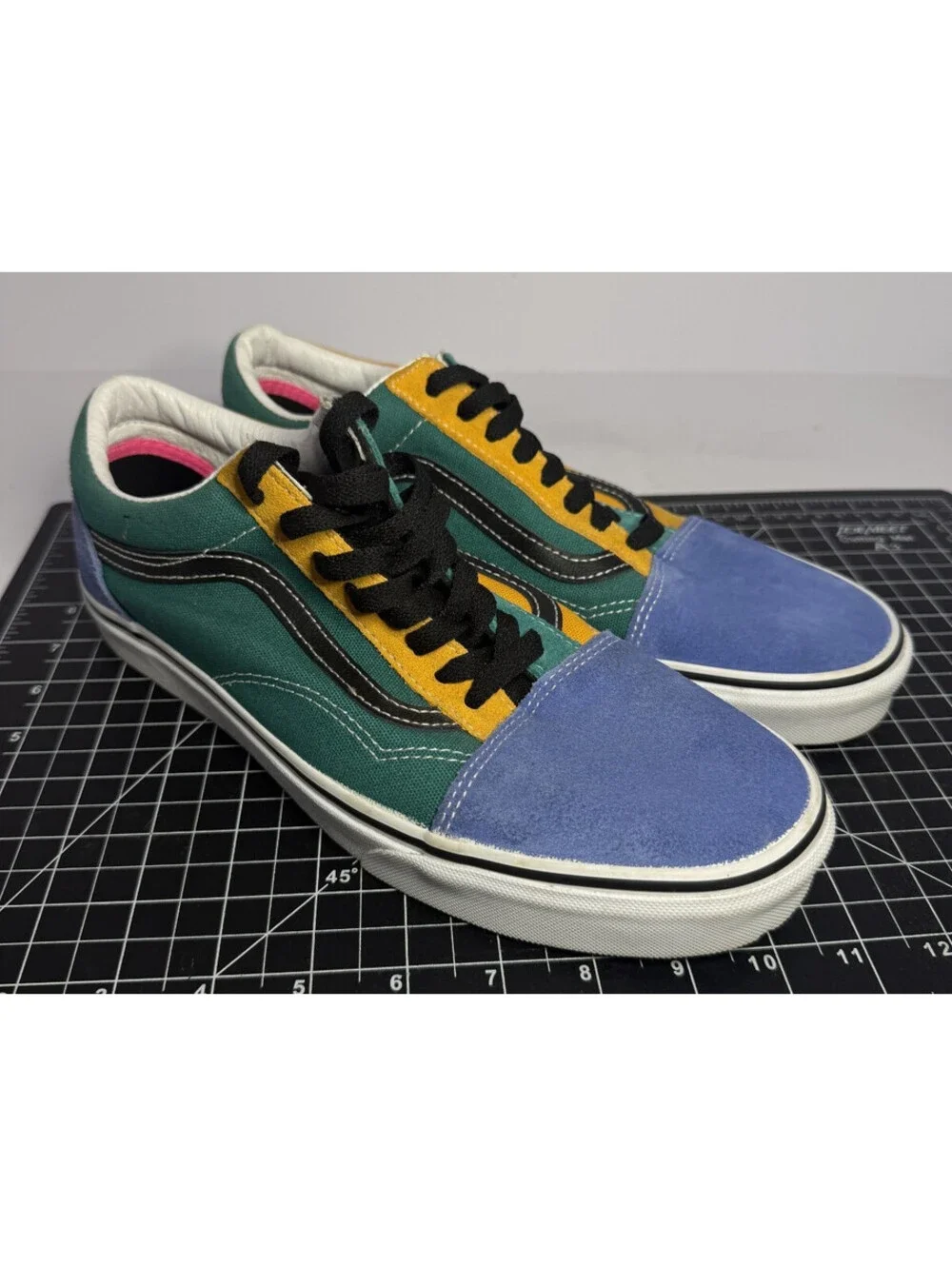 VANS Old Skool Limited Edition ColorBlock Shoes Mens 9.5 Blue Green Yellow